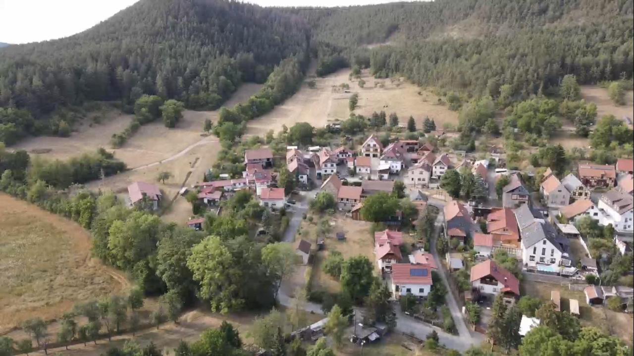 Ferienwohnung Dietlinde Bad Blankenburg Bagian luar foto